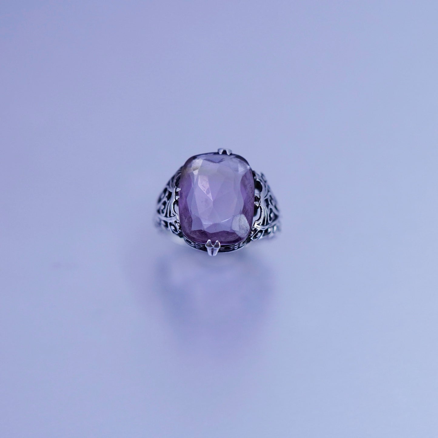 Size 6, vintage Sterling 925 silver handmade filigree ring with amethyst