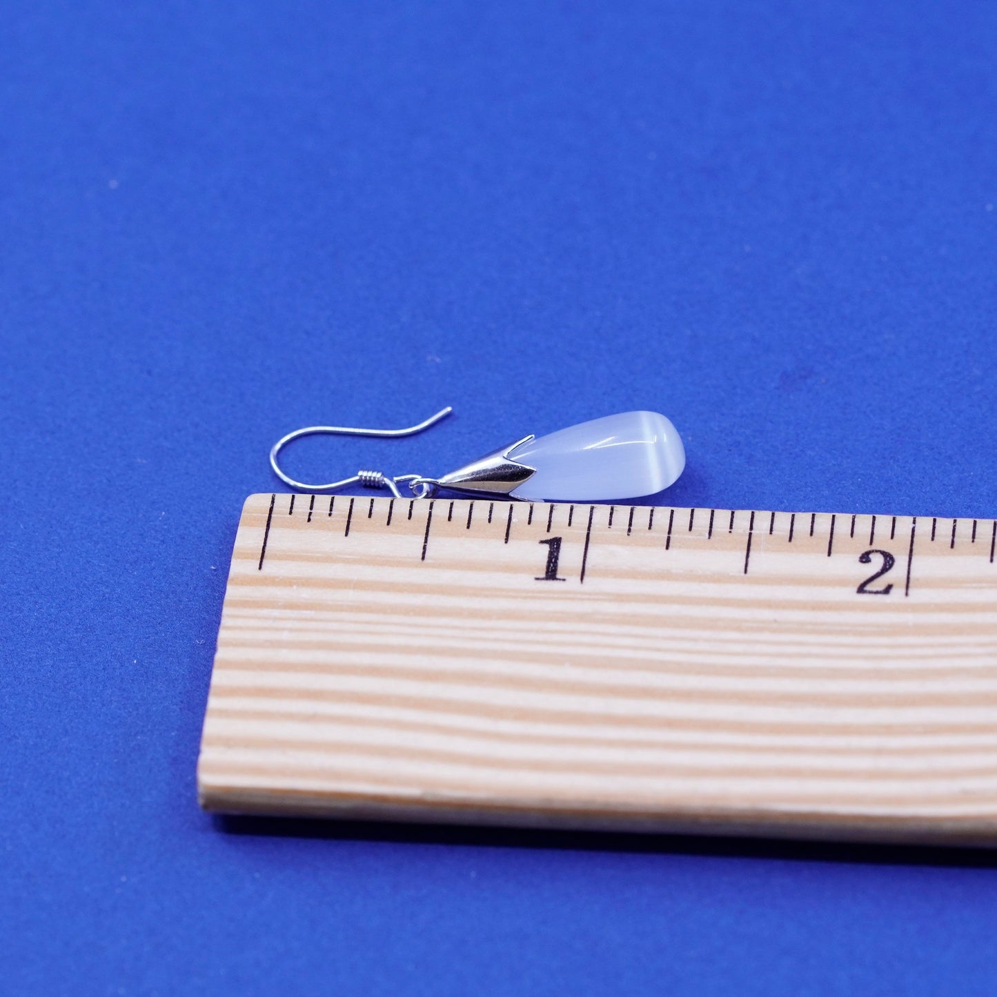 1.25”, Vintage sterling 925 silver handmade earrings w/ teardrop white cats eye