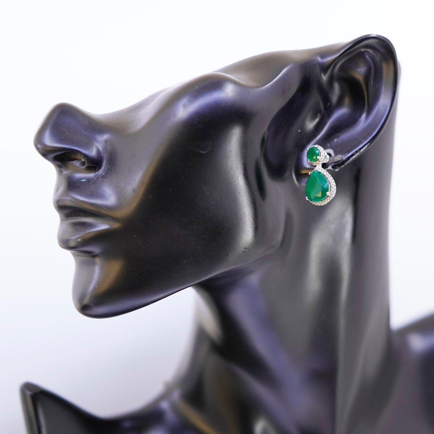 Vintage Sterling 925 silver handmade earrings, studs with teardrop emerald