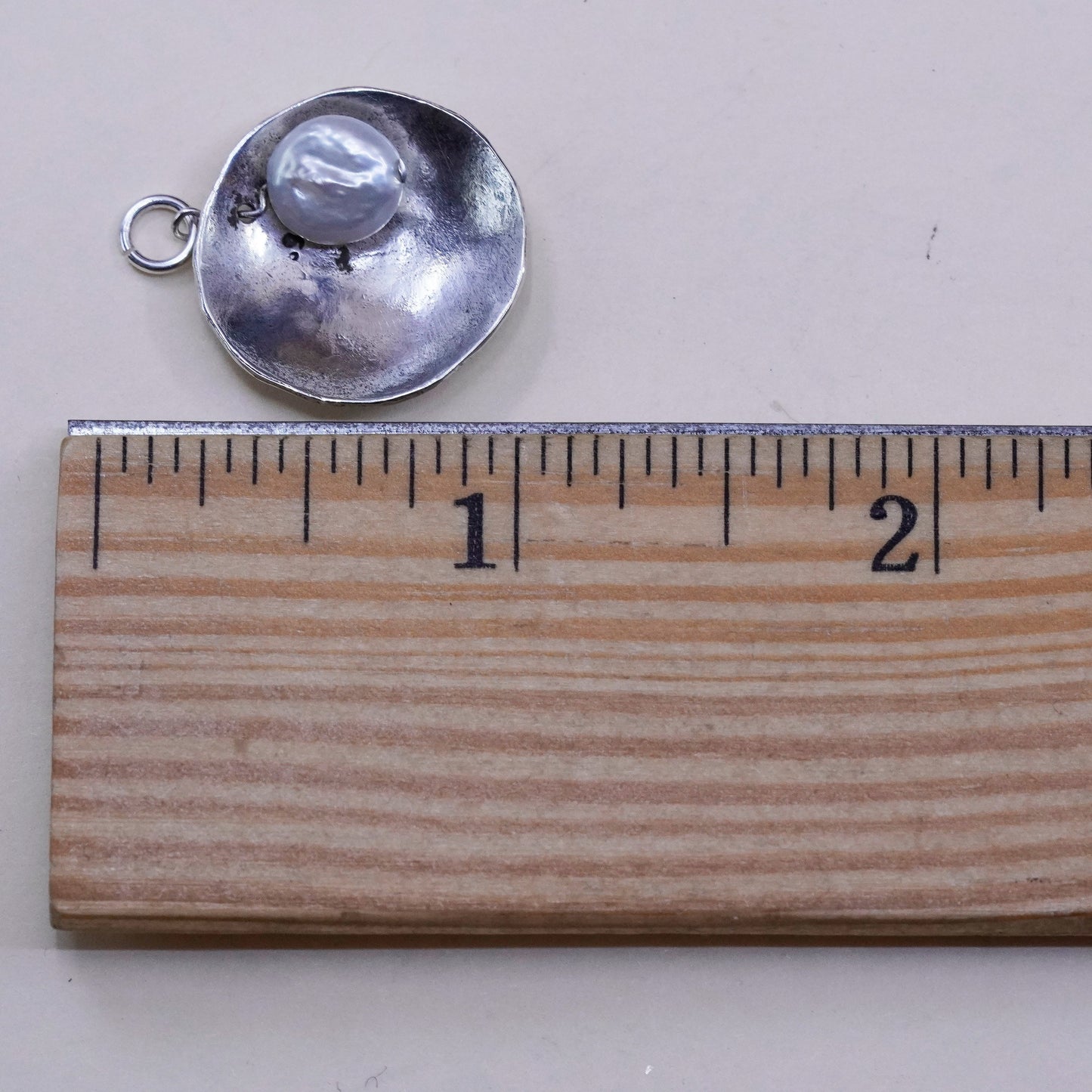 Vintage Sterling silver handmade pendant, 925 disc with pearl, silver tested