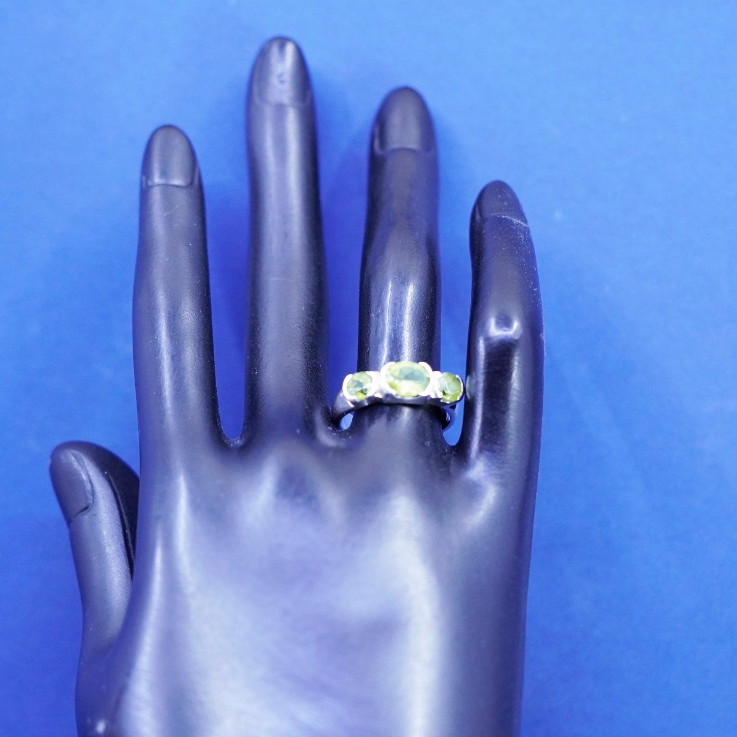 Size 7.5, vintage Sterling silver handmade ring, 925 stackable band w/peridot
