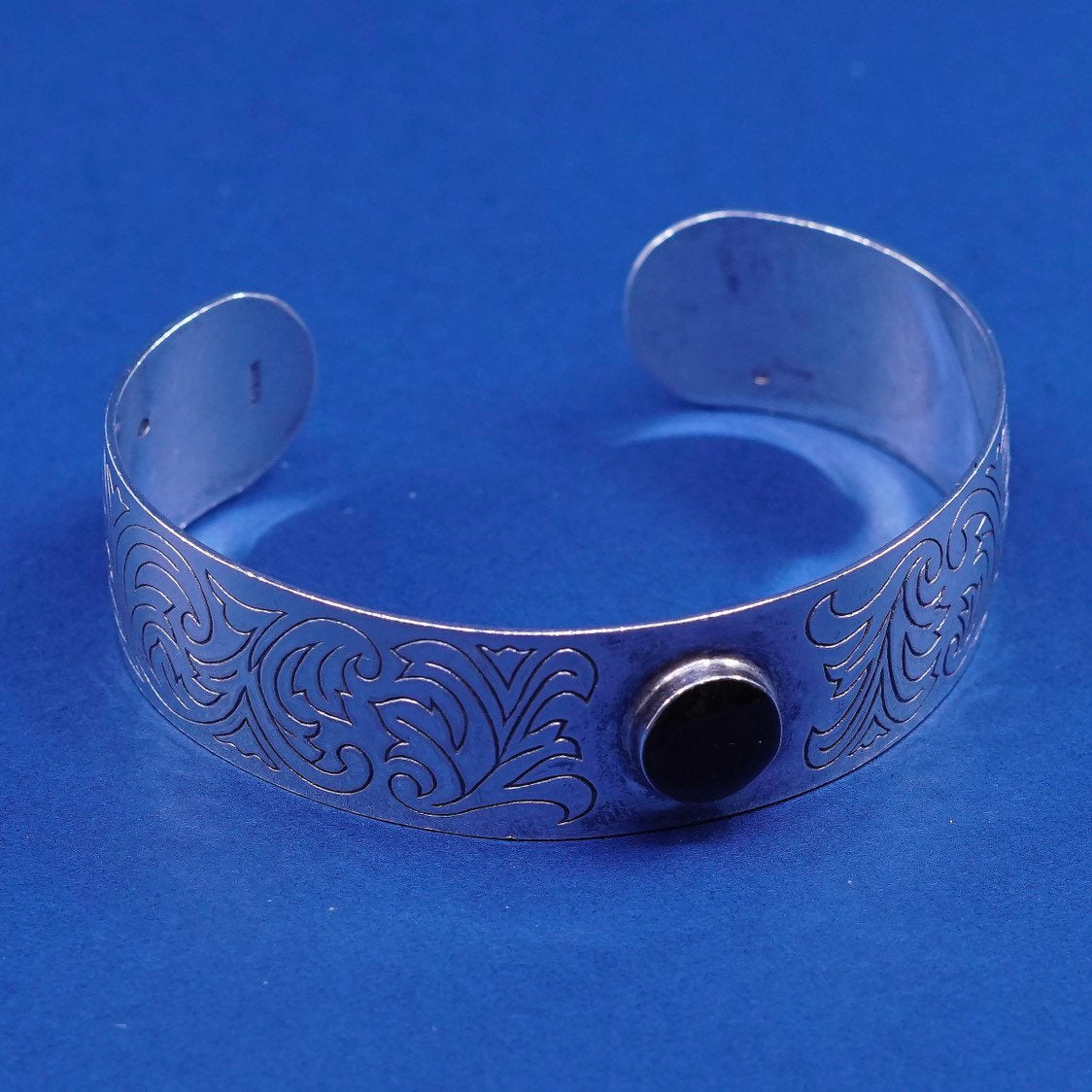 7.5", vtg Southwestern sterling silver handmade bracelet, 925 w/ obsidian