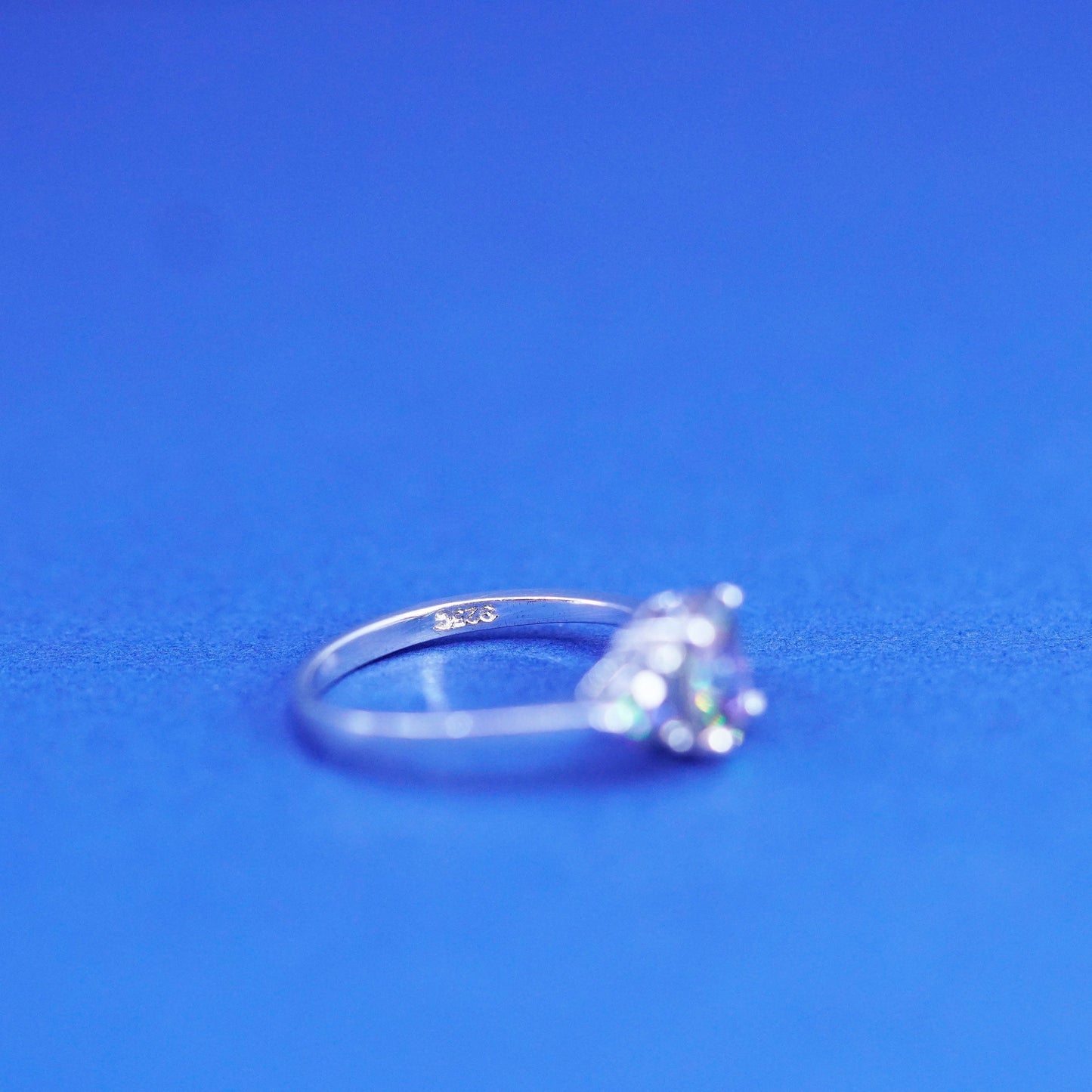 Size 6, vintage Sterling 925 silver ring with rainbow topaz