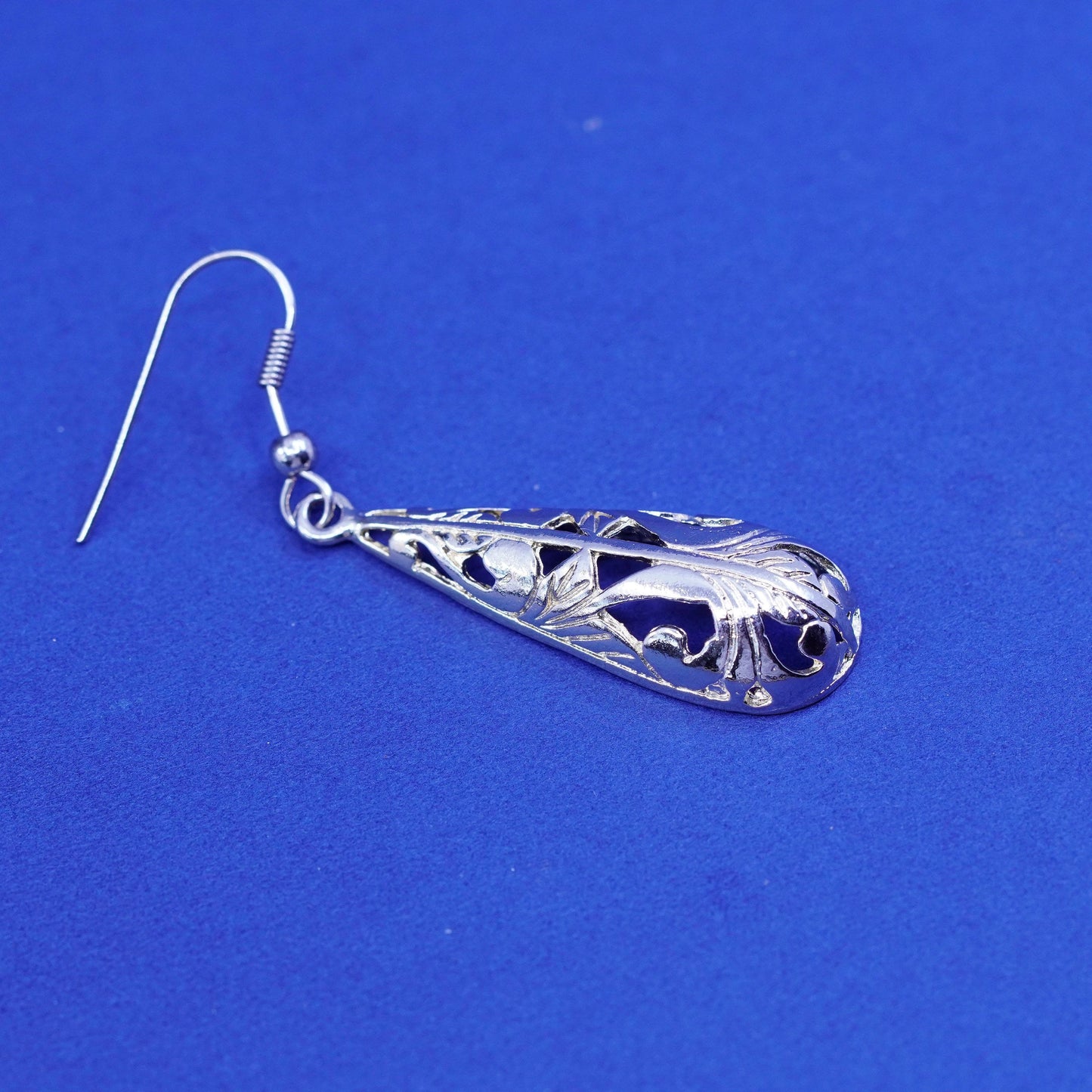 Vintage sterling silver handmade earrings, 925 filigree teardrop drop