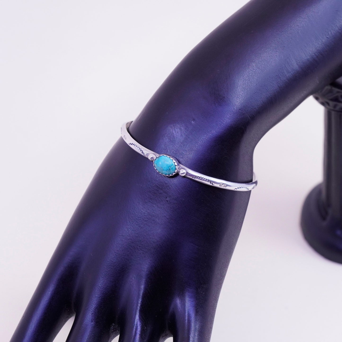 6”, Native American Handmade Sterling 925 silver cuff with Green Turquoise