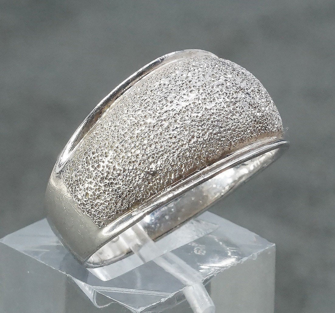 sz 9.25, vtg Sterling silver handmade ring, Mexican 925 band w/ Matt surface
