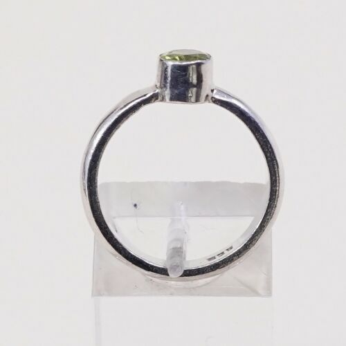 Sz 6, Vtg Sterling Silver Handmade Ring, 925 Silver Band W/ peridot