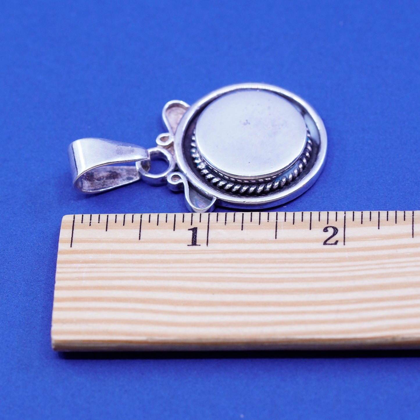 Vintage Silpada sterling 925 silver handmade blank Circle pendant