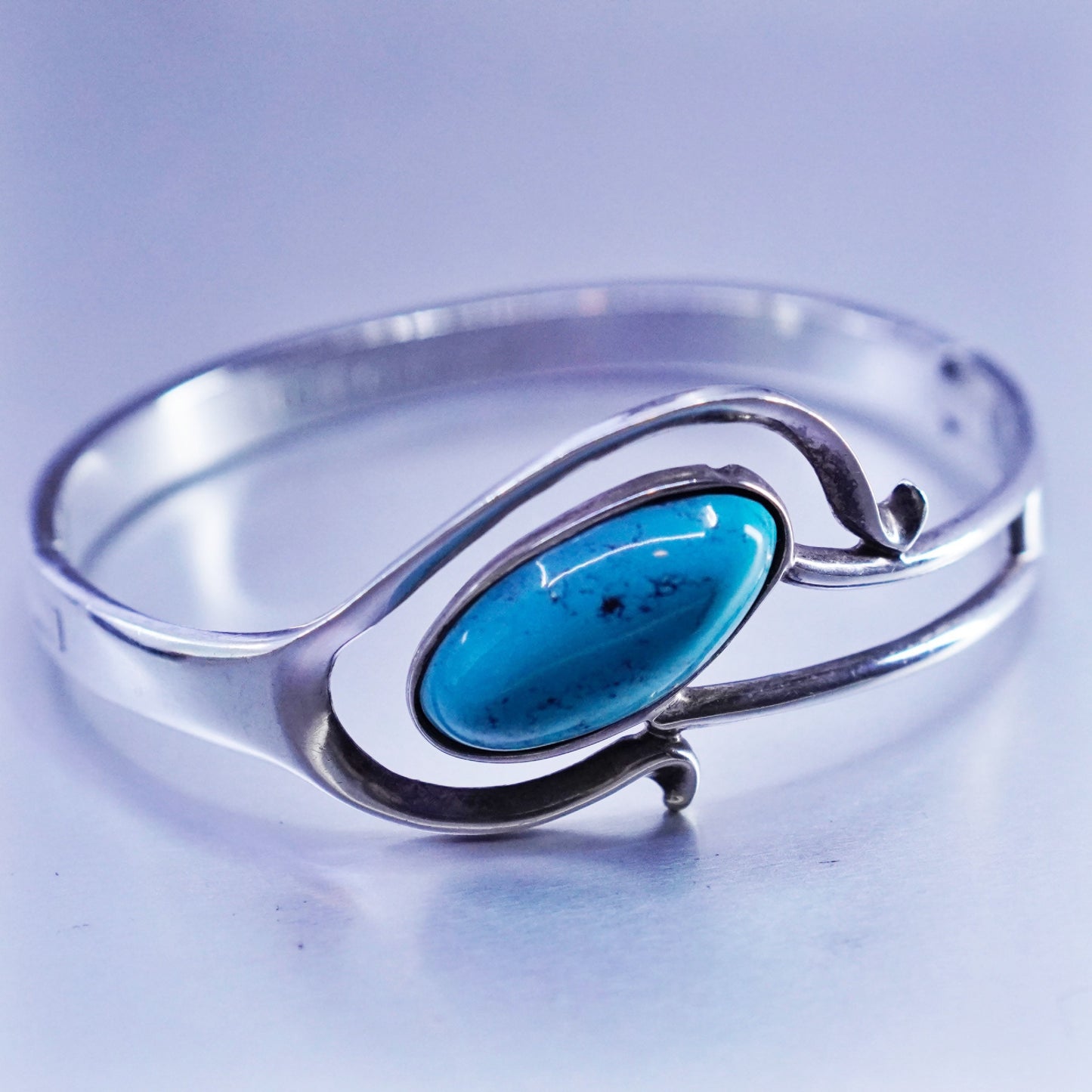 7.25”, Mexico Sterling 925 silver handmade bracelet, hinged bangle turquoise