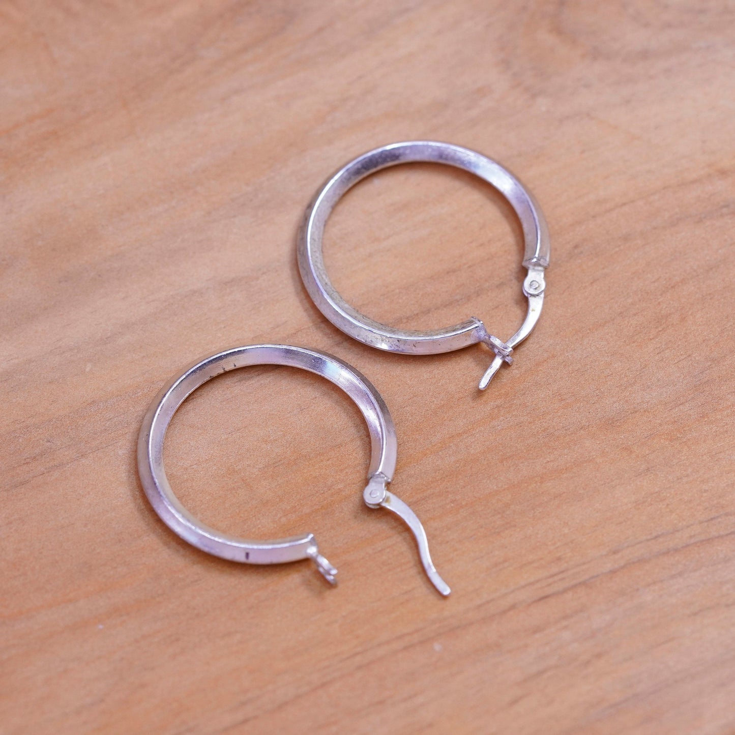 0.75”, Vintage Sterling silver handmade earrings, ribbed 925 hoops