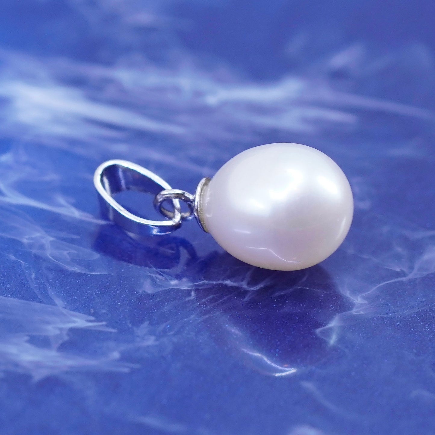 Vintage Sterling 925 silver pendant, charm with pearl