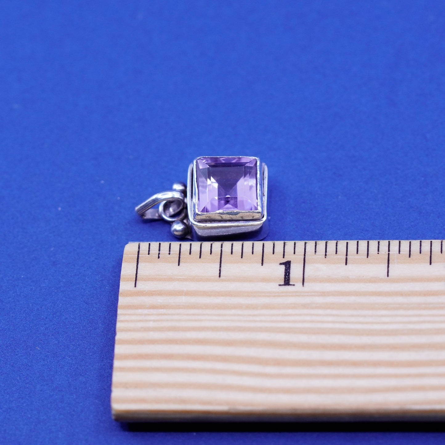 Vintage Sterling 925 silver handmade pendant with square amethyst