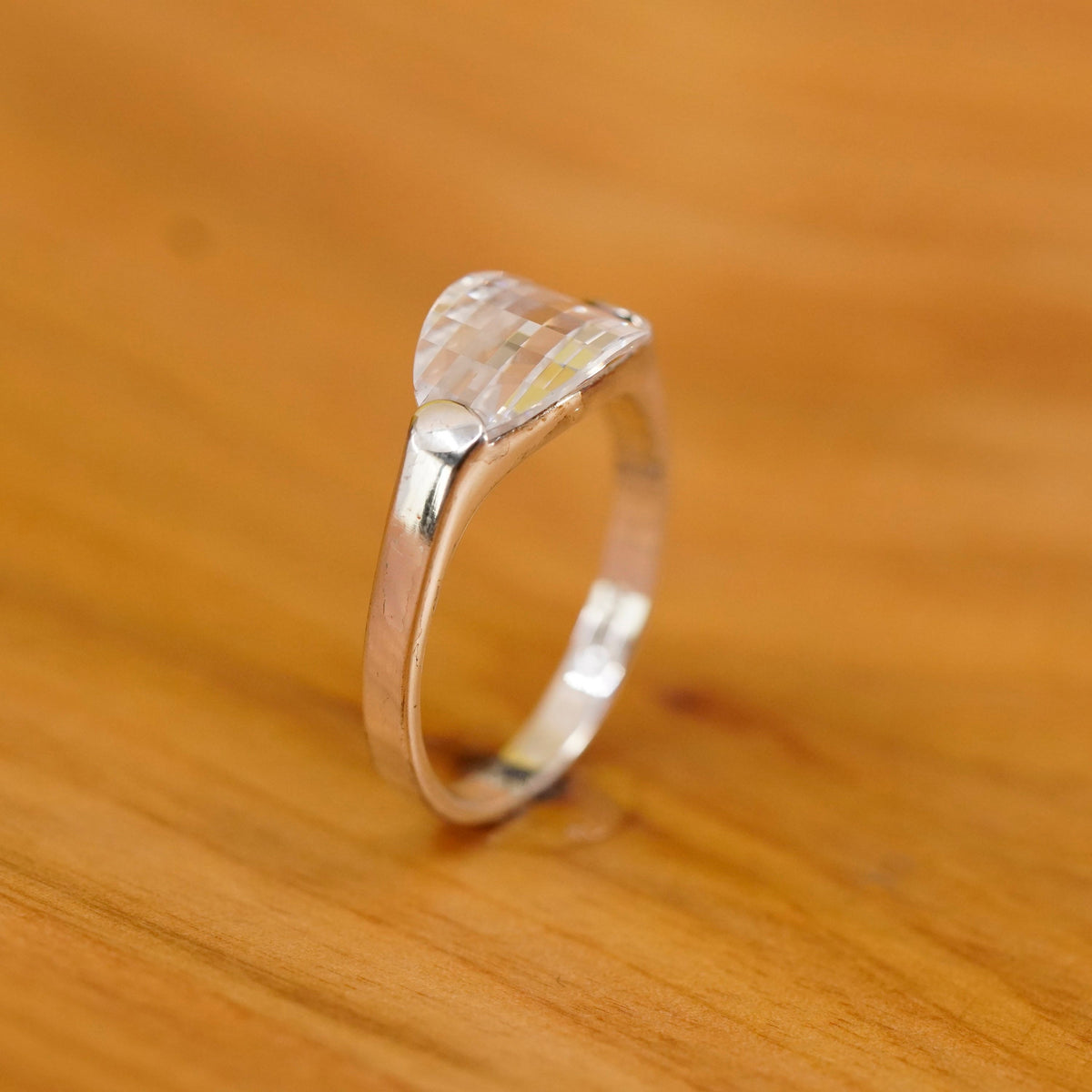 Size 7.25, vintage Sterling 925 silver anniversary ring with clear cz
