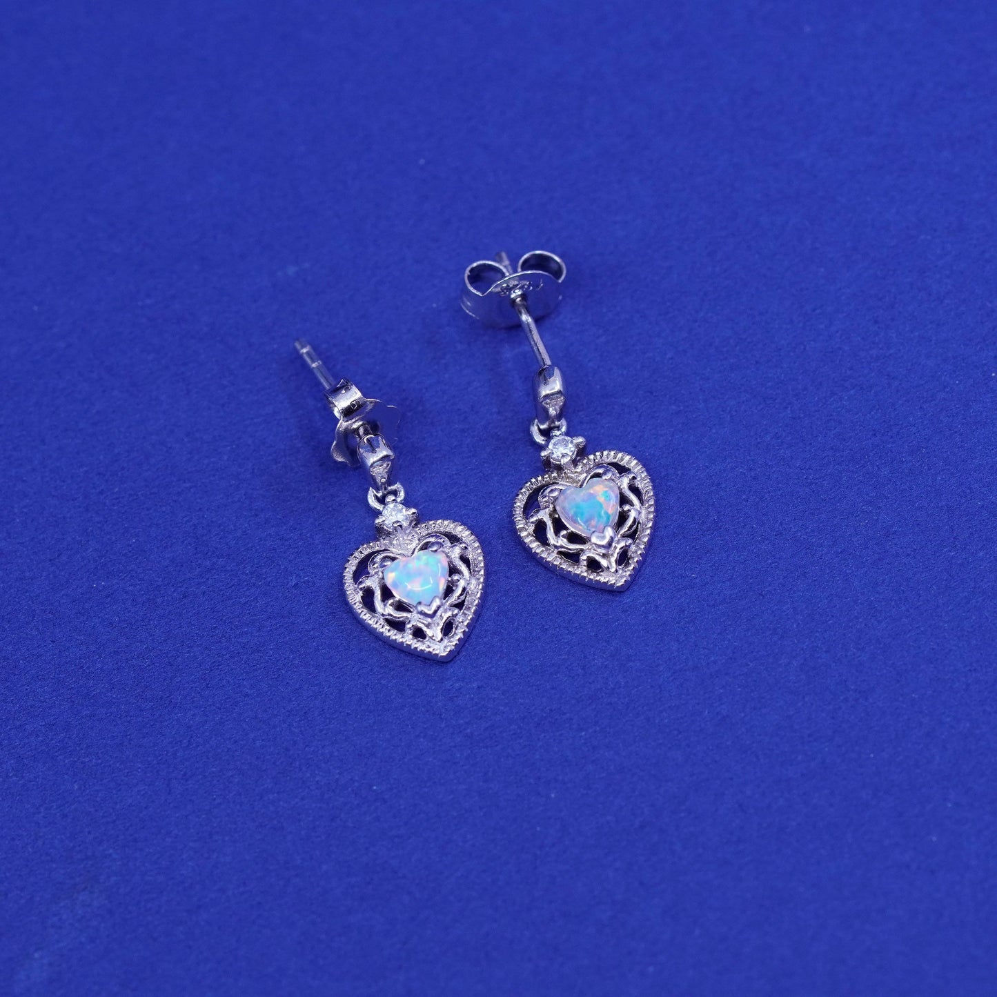 Vintage sterling 925 silver filigree heart earrings with fire opal