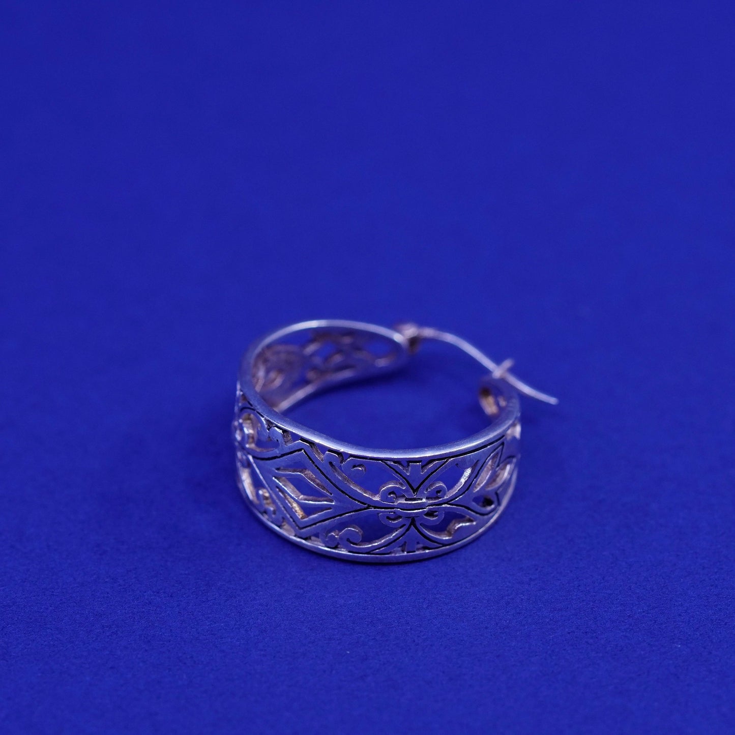 1”, Vintage Sterling silver handmade earrings, 925 filigree floral hoops Huggie