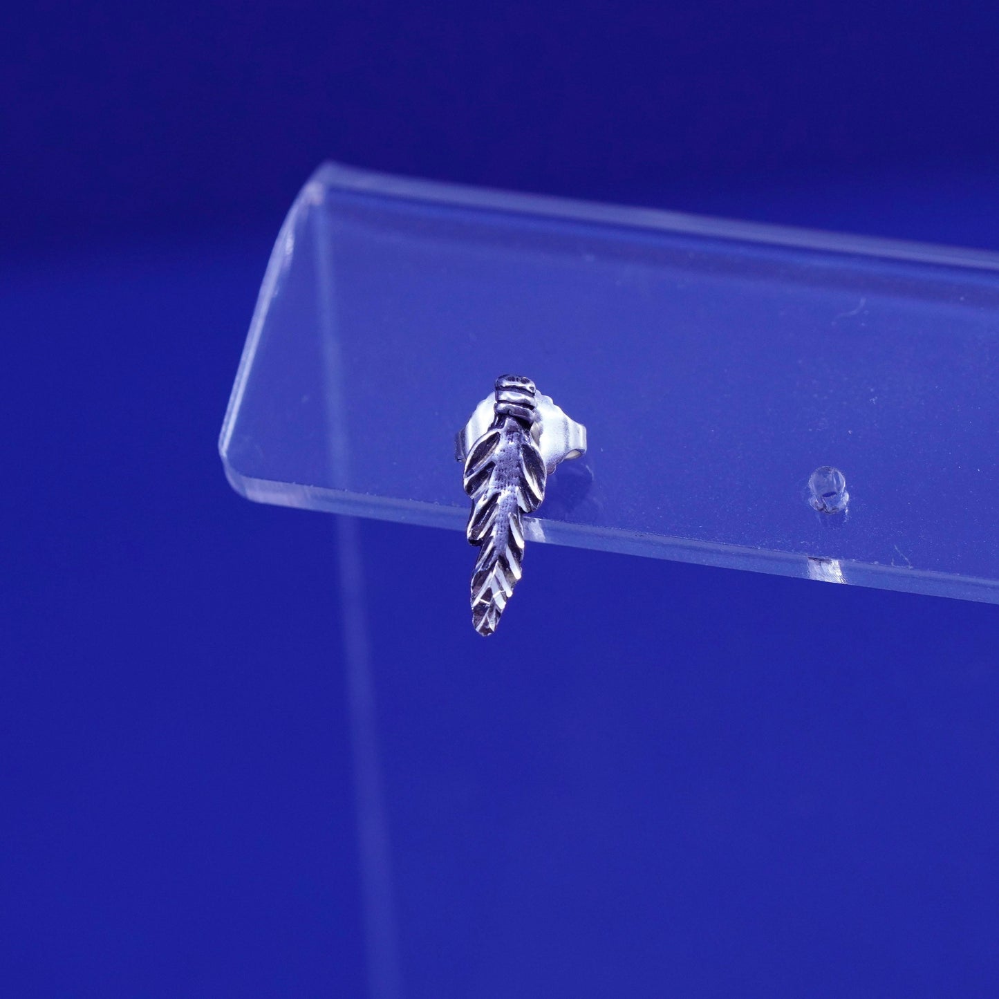 Native American southwestern sterling silver earrings, 925 feather studs