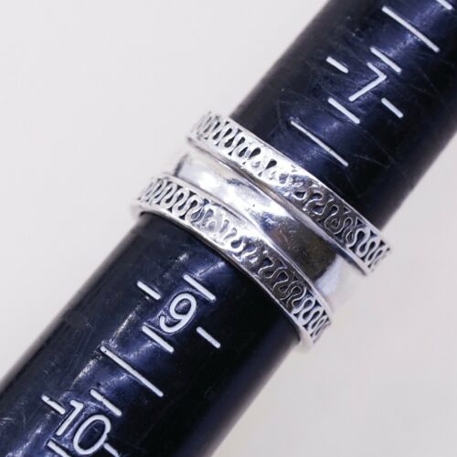 Size 8, Vtg Sterling Silver Handmade ribbed Ring 925 Silver warrior Band