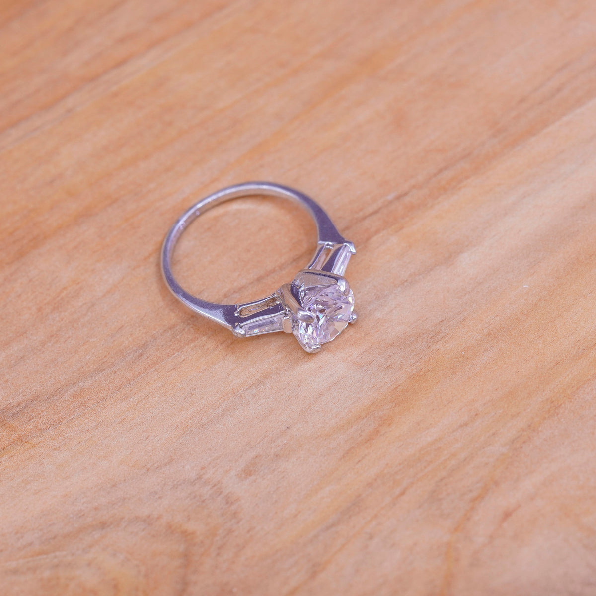 Size 7, vintage Sterling 925 silver anniversary ring with clear cz