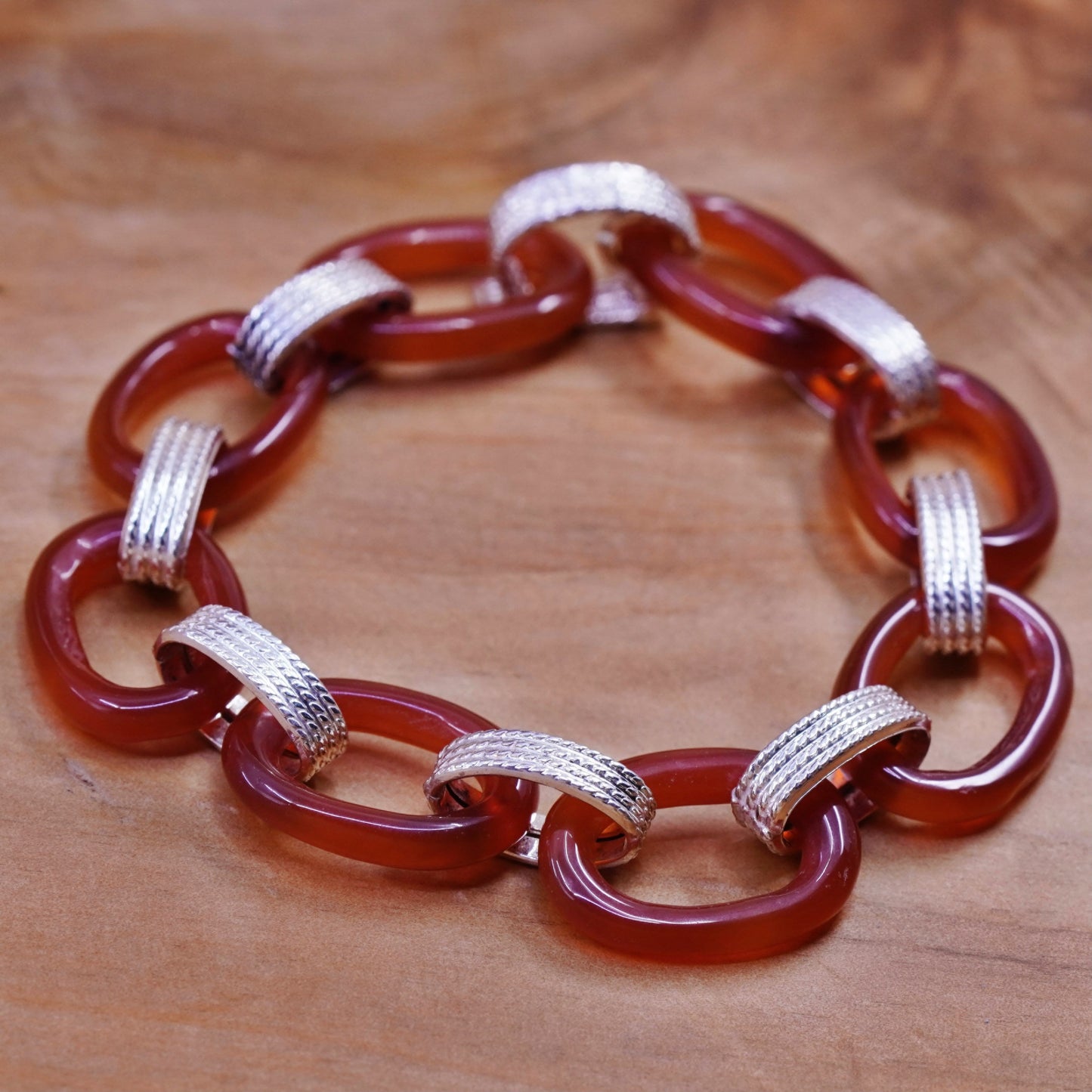 6.25”, turkey sterling silver handmade bracelet, 925 circle with oval carnelian