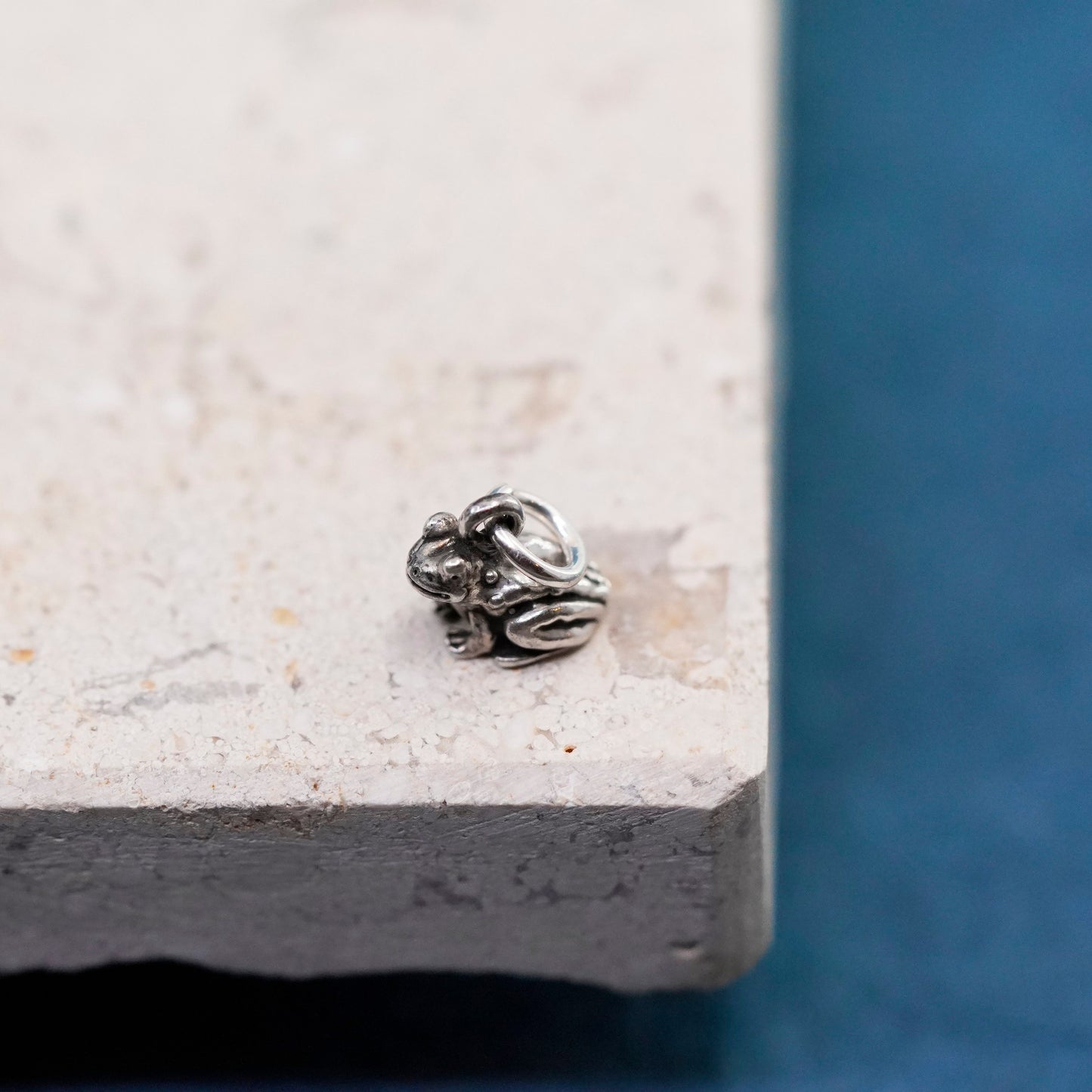 Vintage sterling sterling silver handmade pendant, 925 frog charm