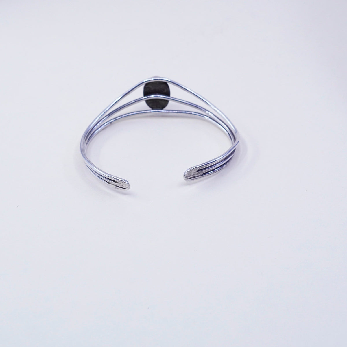 6”, vtg Native American sterling silver multi strands cuff bracelet w/ obsidian