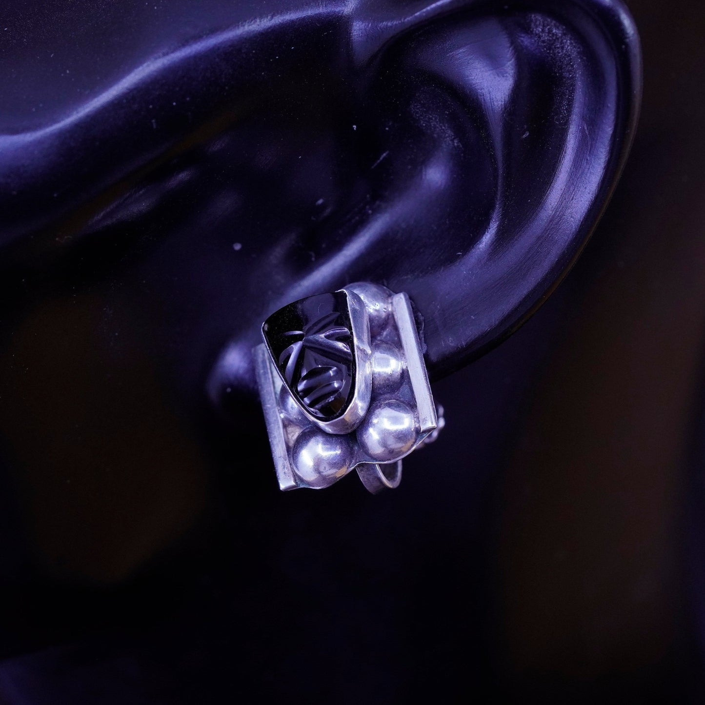 Sterling 925 silver handmade screw back earrings obsidian Mexican warrior face