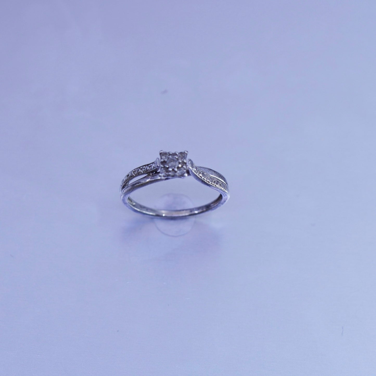 Size 7.25, vintage Sterling 925 silver ring with genuine cluster diamond