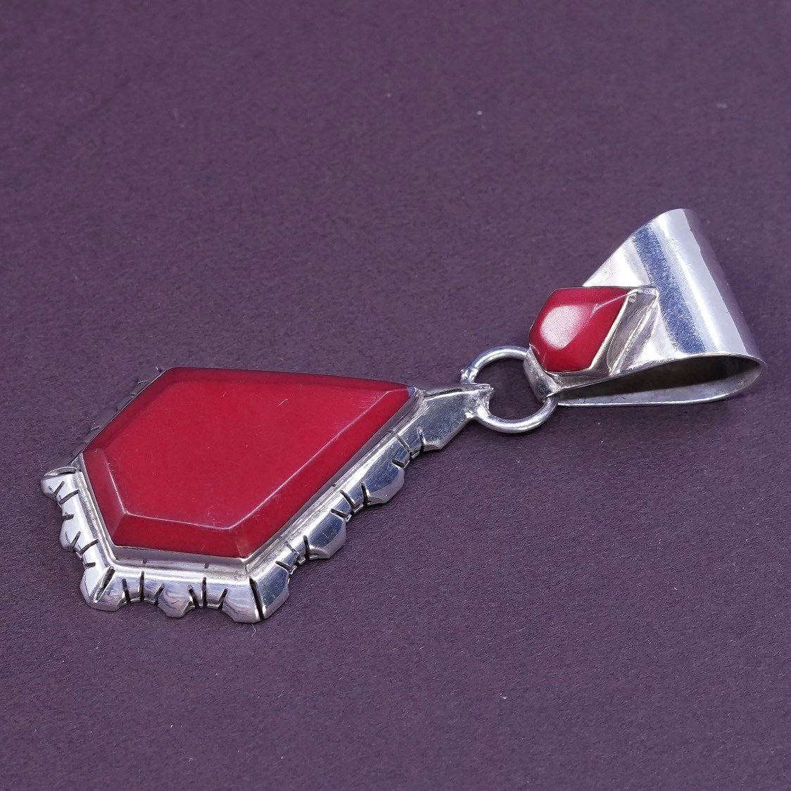 VTG southwestern Sterling Silver Pendant, 925 pendant w/ red onyx