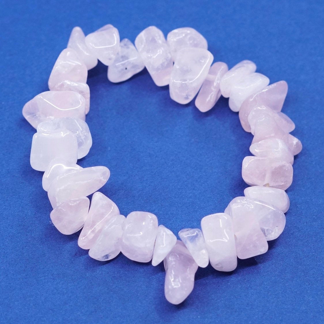 5", vtg handmade bracelet, elastic band with pink quartz