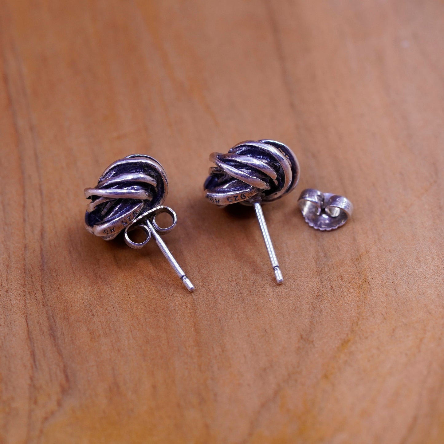 Hagit Gorali Israel Sterling silver handmade earrings, 925 entwined cable studs