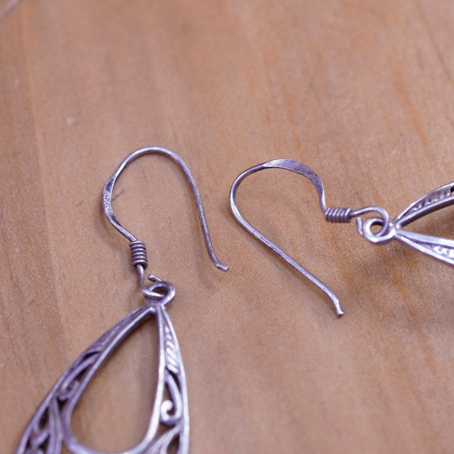 Vintage Sterling silver handmade earrings, filigree 925 teardrops