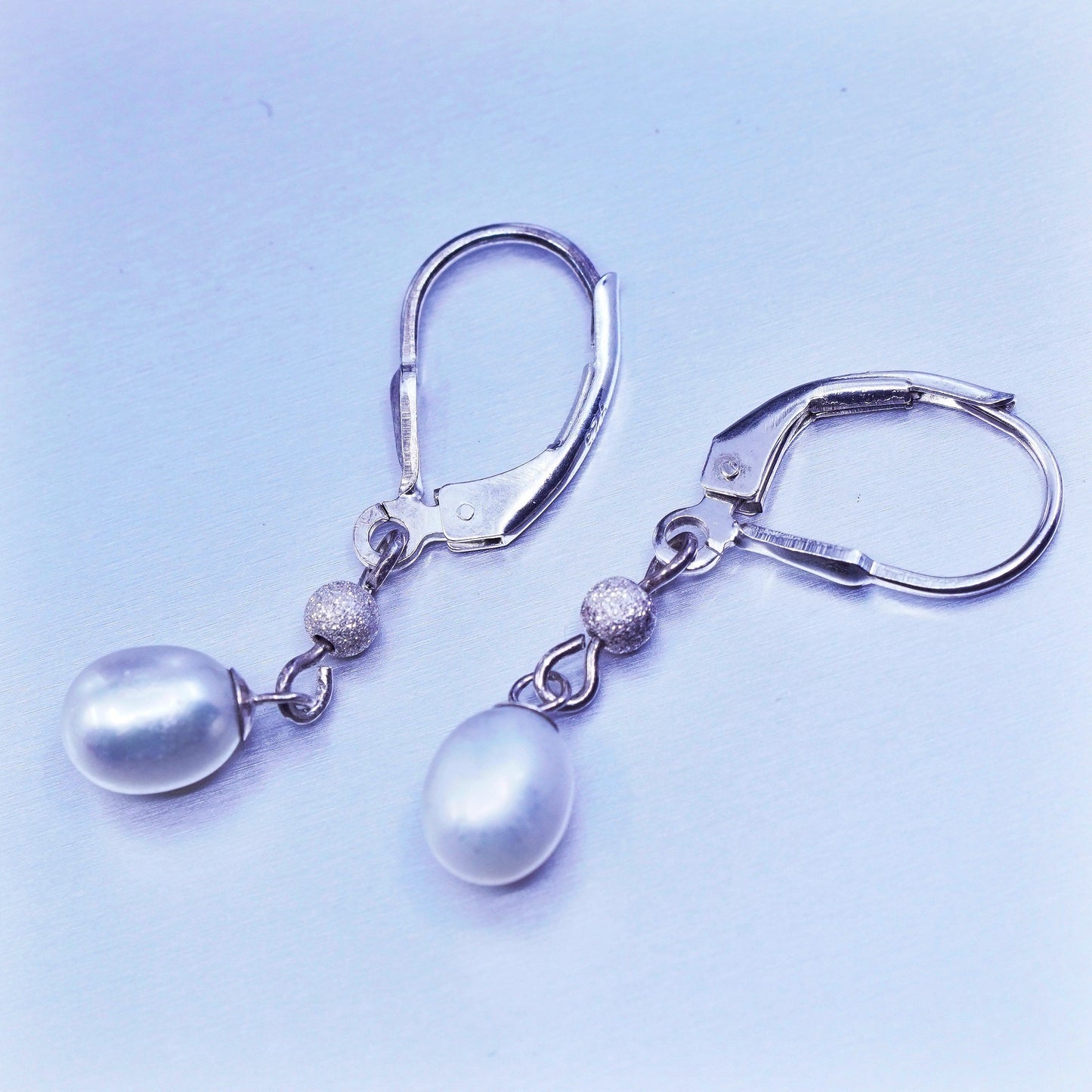 Vintage Sterling 925 silver handmade earrings with freshwater pearl