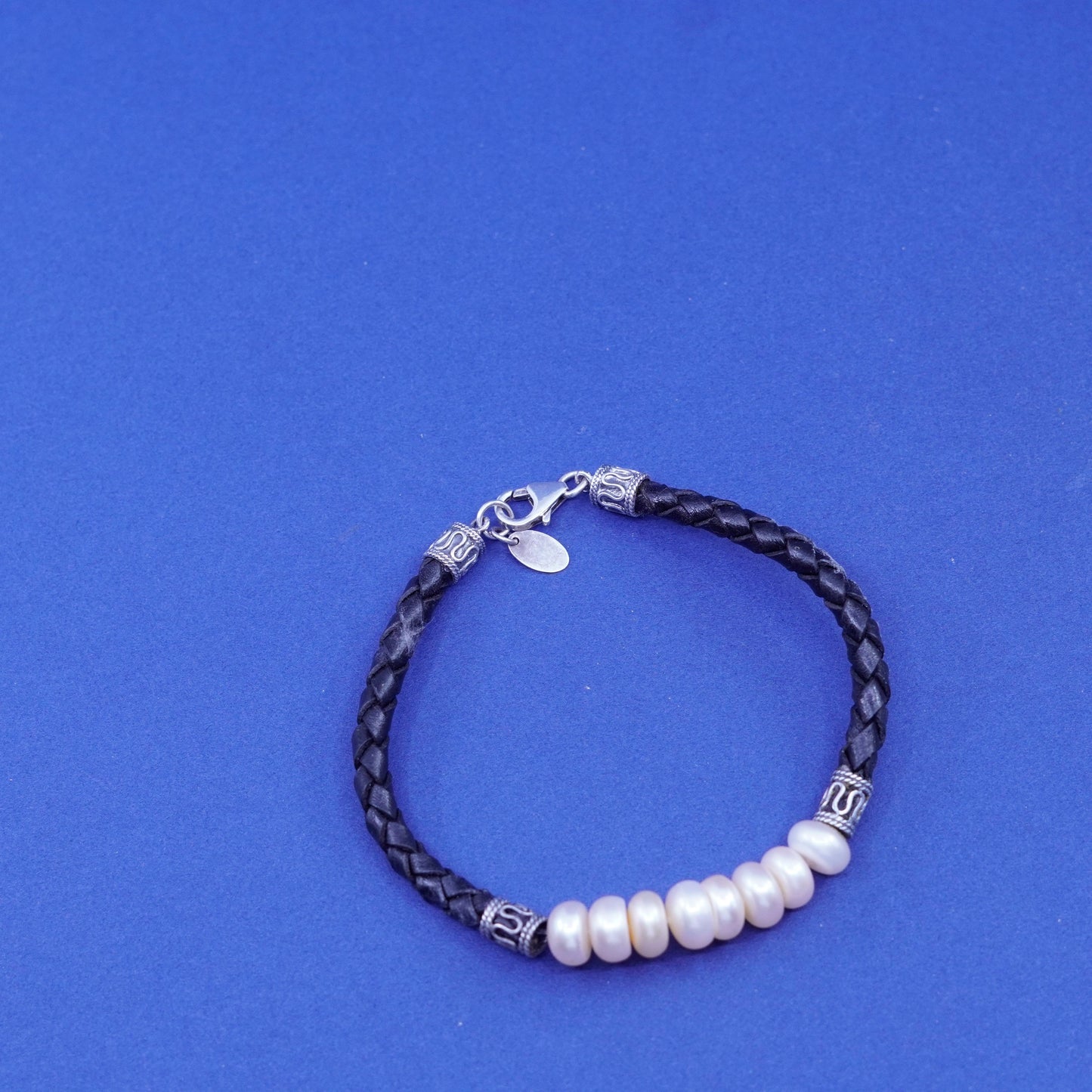 6.75”, Sterling silver handmade bracelet, 925 bangle with black leather pearl
