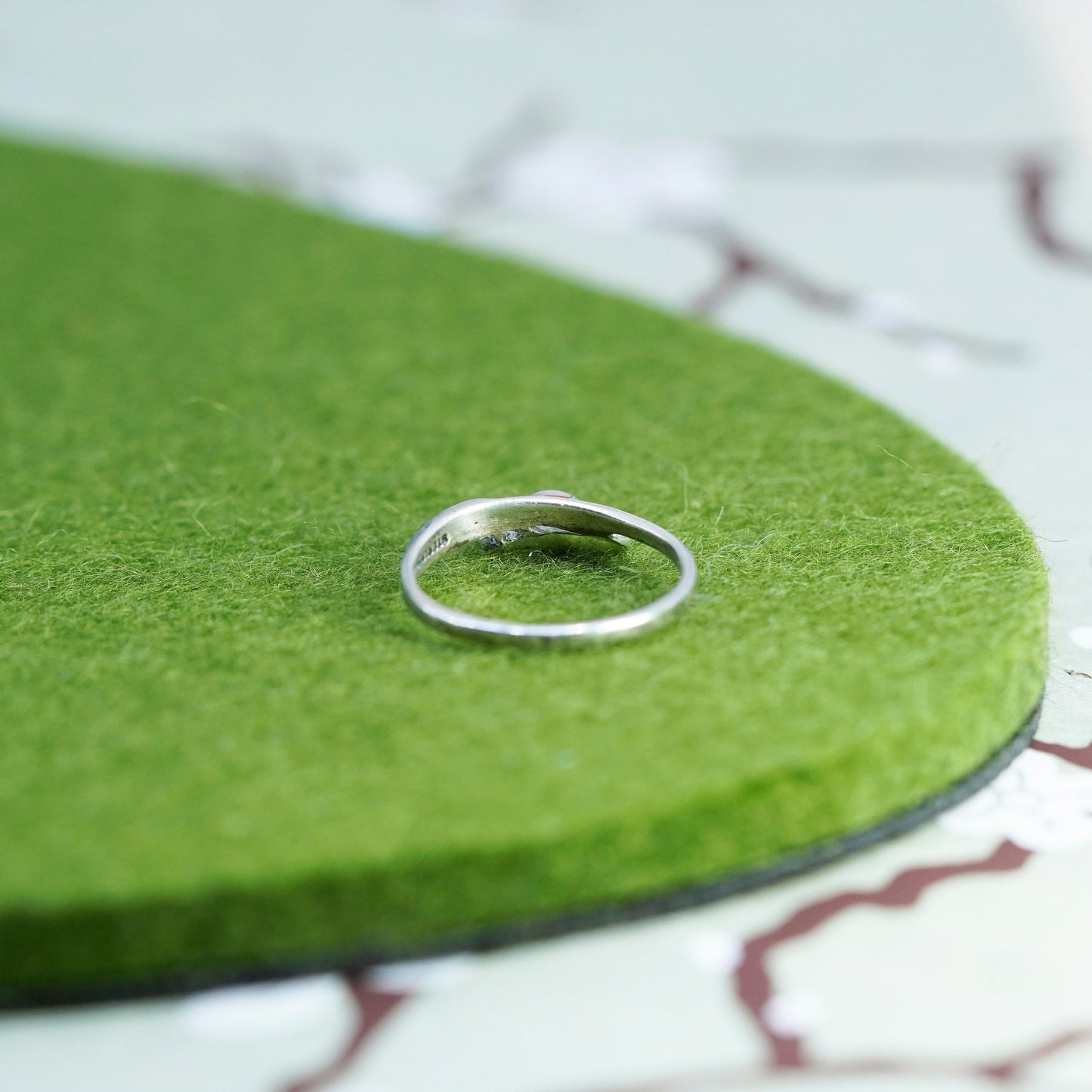 Size 5, sterling silver handmade ring, 925 band mother of pearl heart jewelry