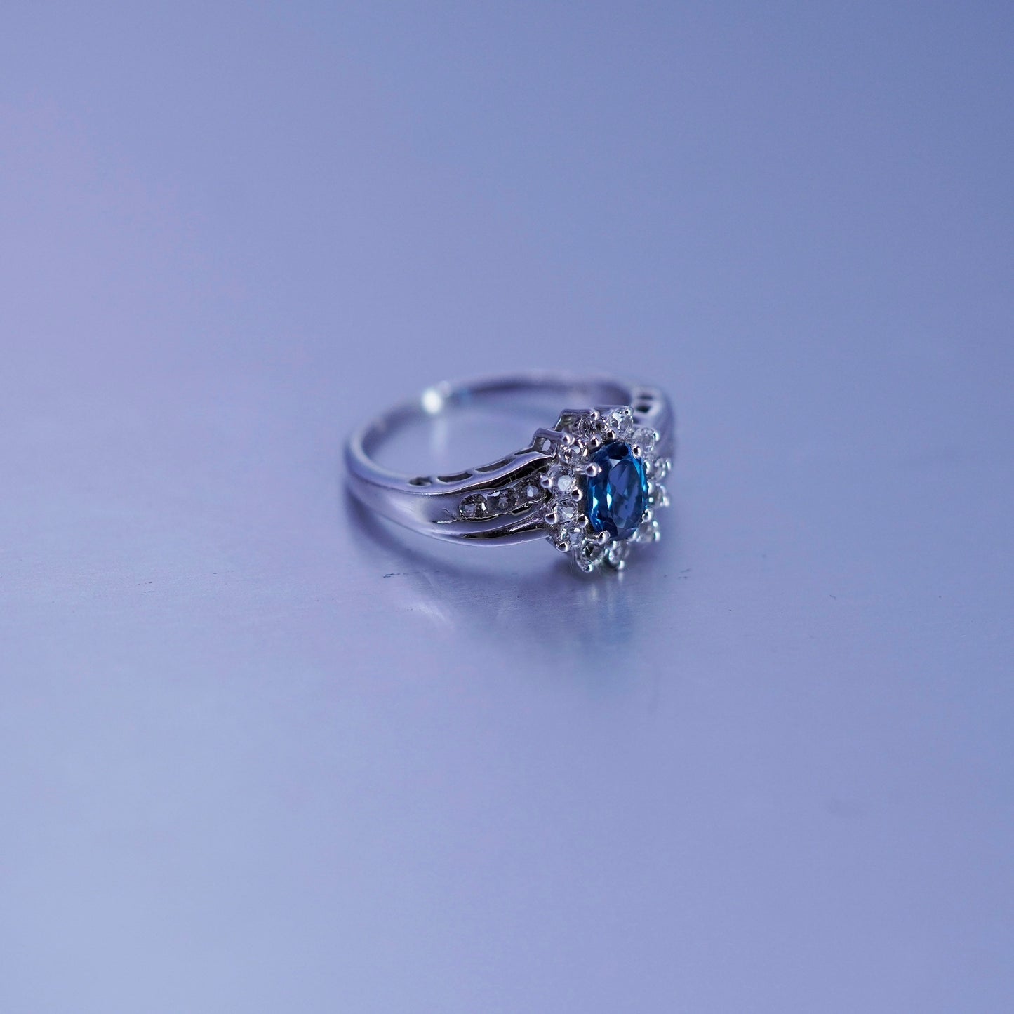 Size 8.25, vintage Sterling 925 silver handmade ring with topaz and cz around