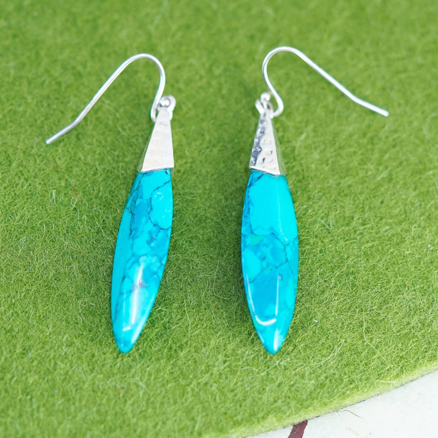 Southwestern sterling silver 925 handmade earrings with teardrop turquoise