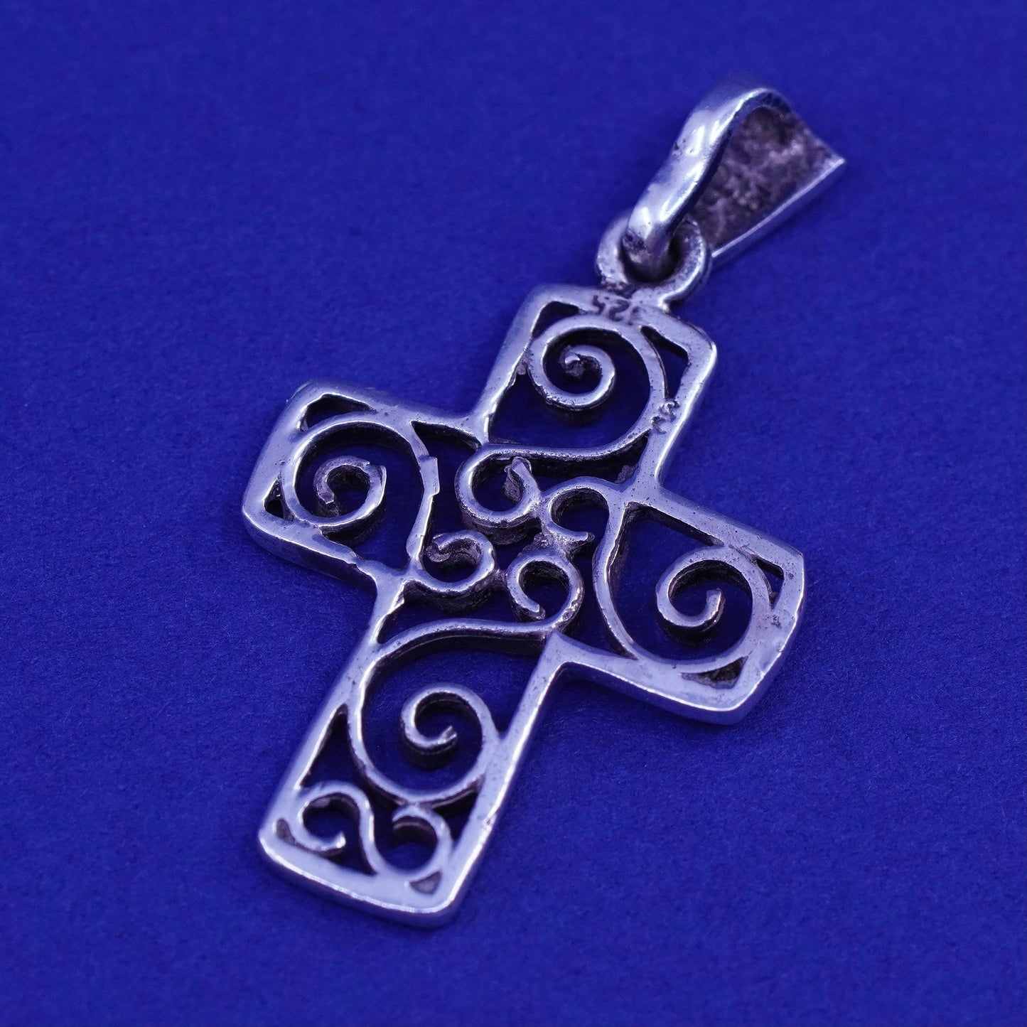 Sterling silver handmade pendant, 925 filigree cross charm