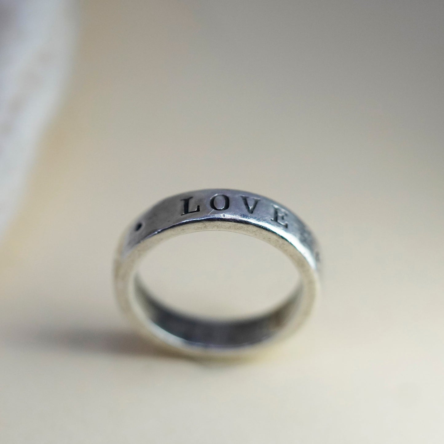Size 5.75, VTG sterling silver ring, 925 quote band engraved “true love waits”