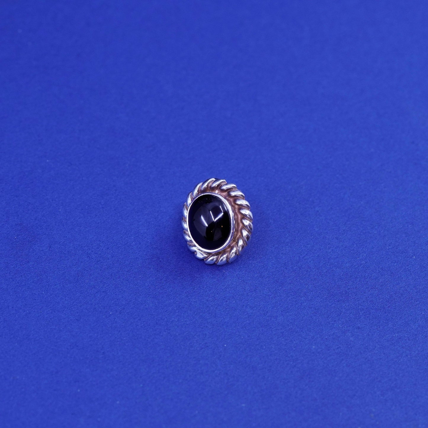Native American Sterling silver earrings, 925 oval studs with onyx