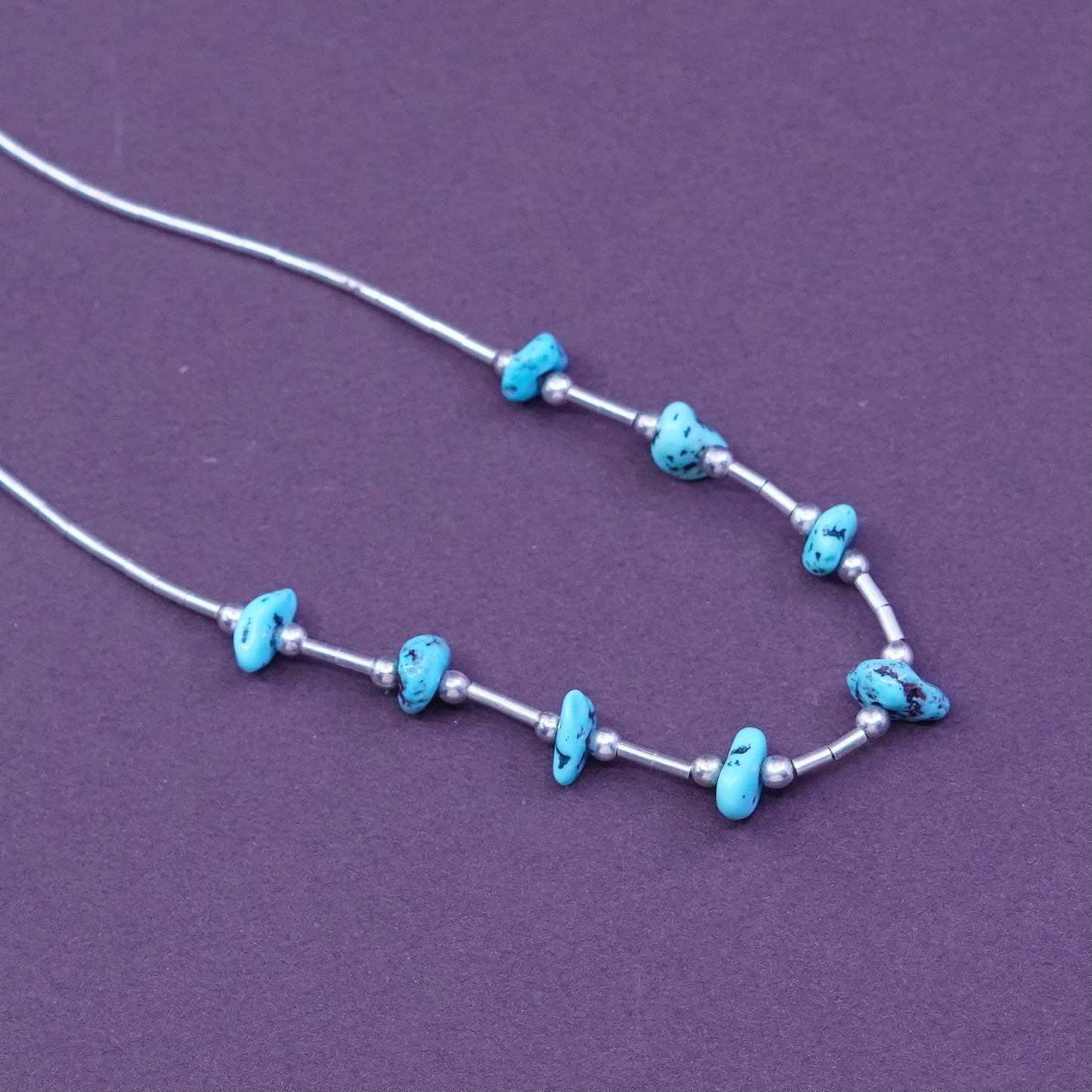 16”, Vintage Sterling 925 liquid silver necklace with turquoise beads