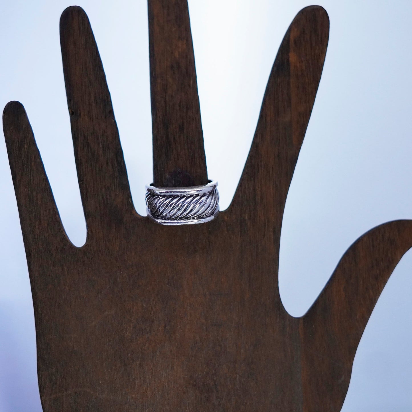 Size 8.5, vintage Sterling 925 silver handmade ring, modern ribbed band