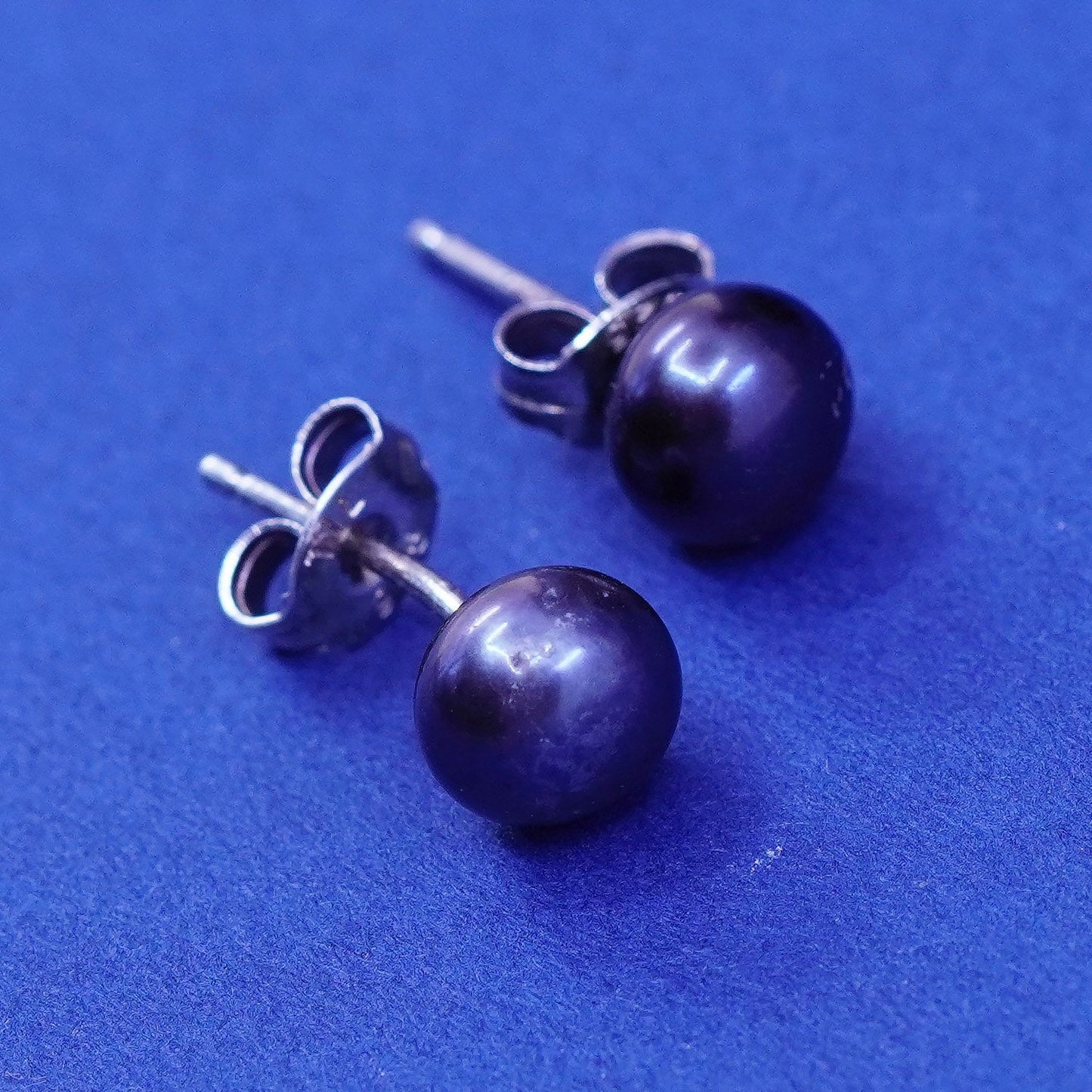 4mm, Sterling 925 silver with black pearl studs earrings