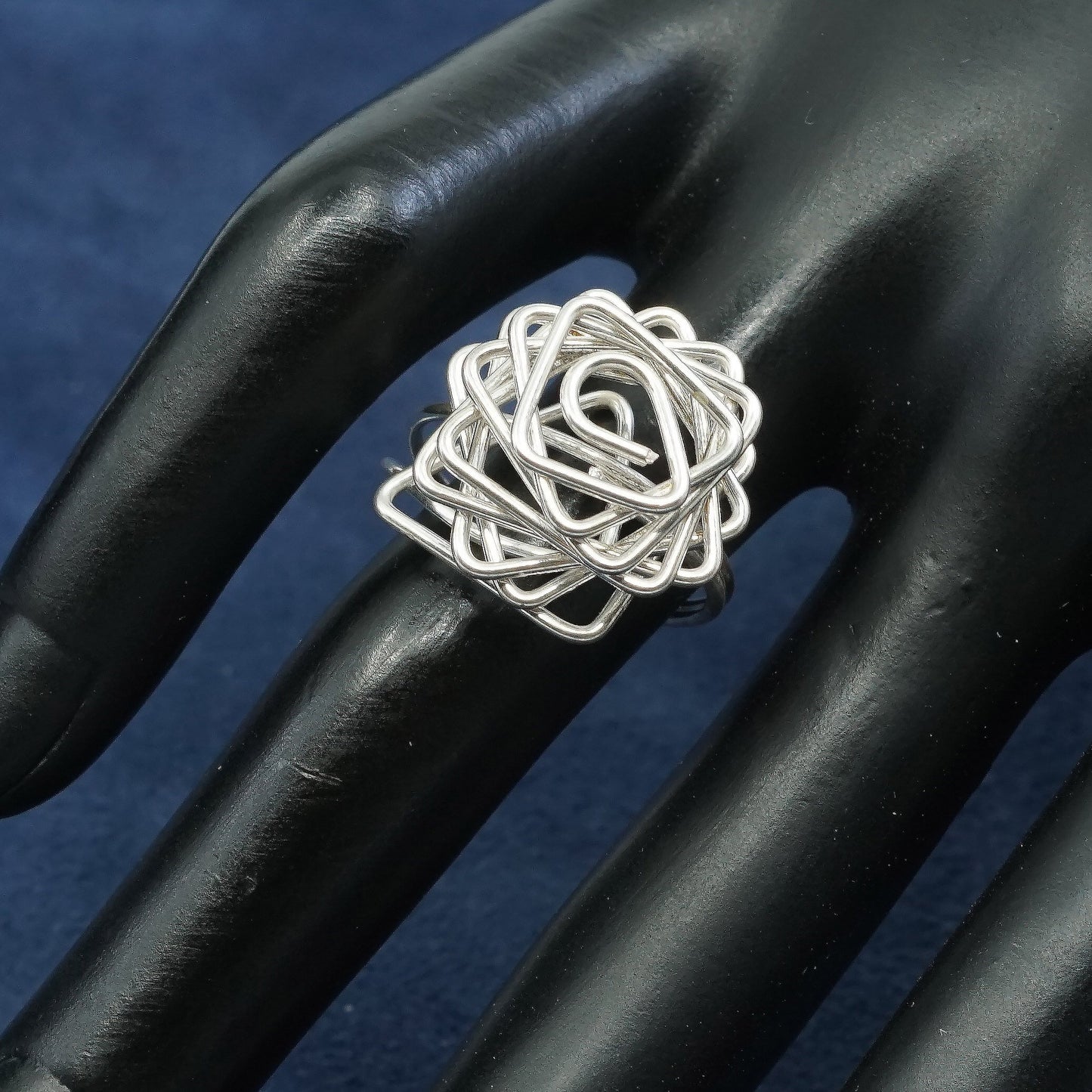 Size 8, vtg sterling silver handmade ring, 925 wired flower ring