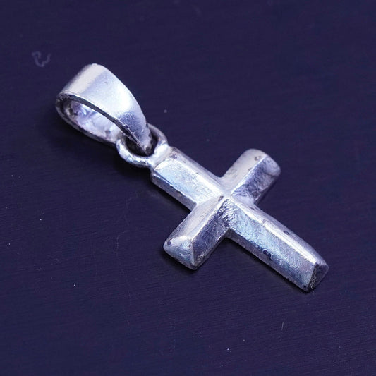 Vintage sterling 925 silver handmade cross pendant