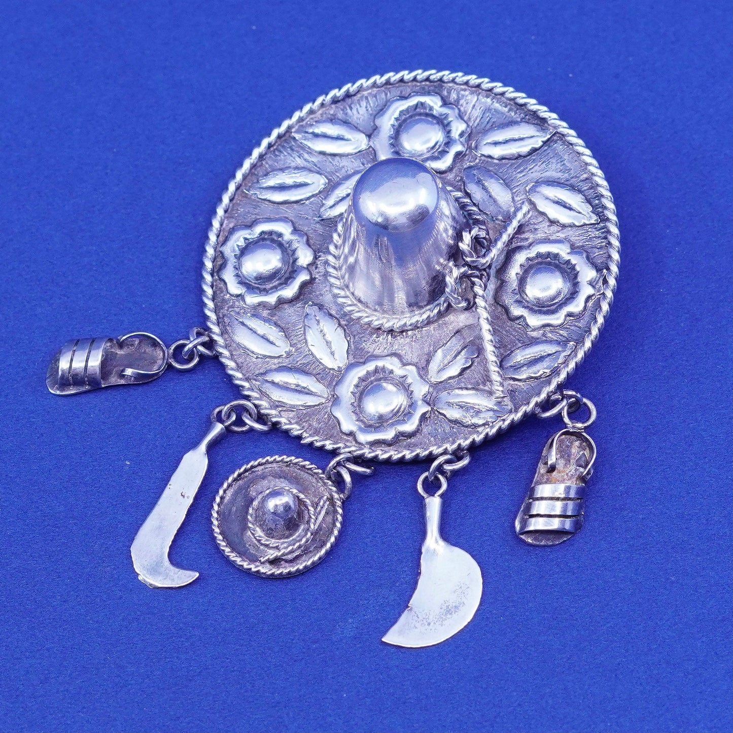 Vintage sterling silver handmade brooch, 925 Mexico Sombrero Hat worn charms