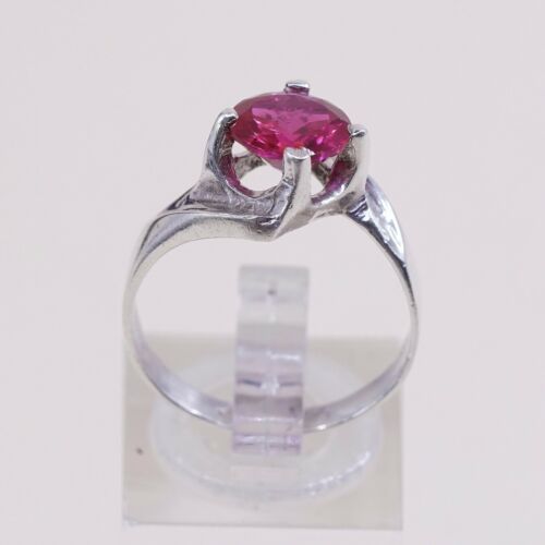 Sz 7.5, Vtg Modern Sterling 925 Silver Handmade Ring W/ Round ruby, stamped 925