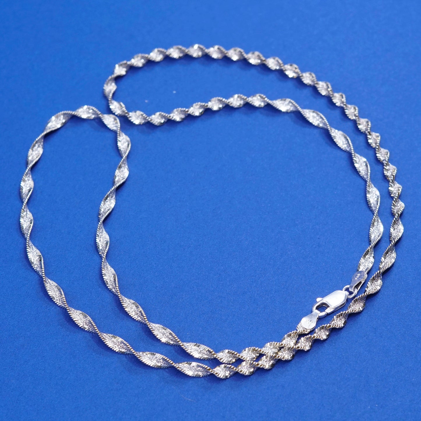 24”, vermeil gold over Sterling silver chain, 925 twisted herringbone necklace