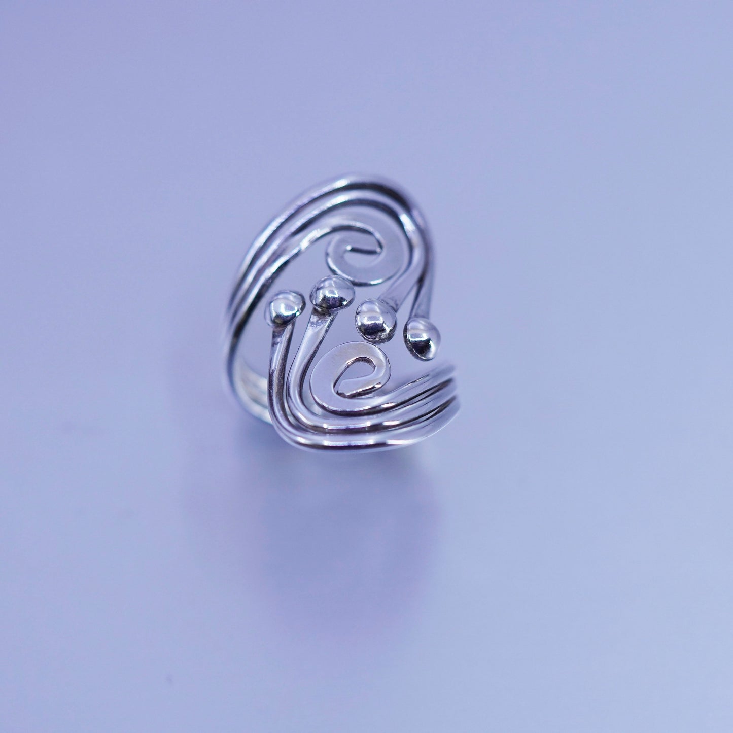 Size 8.5, vintage Sterling 925 silver handmade ring, filigree swirly band