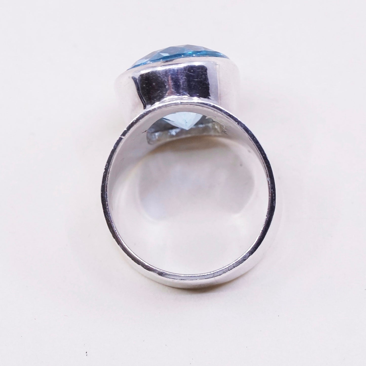 sz 7.5, vtg Sterling 925 silver handmade statement ring w/ blue topaz