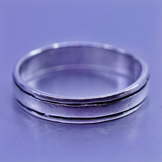 Size 7, vintage Sterling 925 silver wedding ring, stackable band